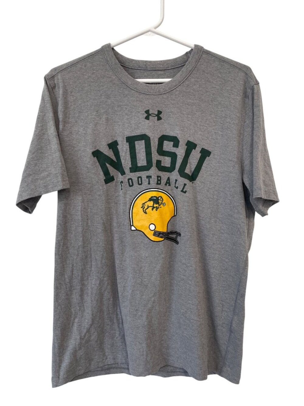 Under Armour NDSU Football Graphic Tee Medium Crewneck Short Sleeve T-Shirt Gray